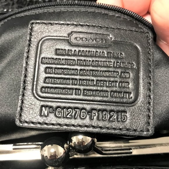 Coach F19215 Black Patent Leather Logo Kiss lock Carryall Purse Bag Stitched C - Picture 6 of 8